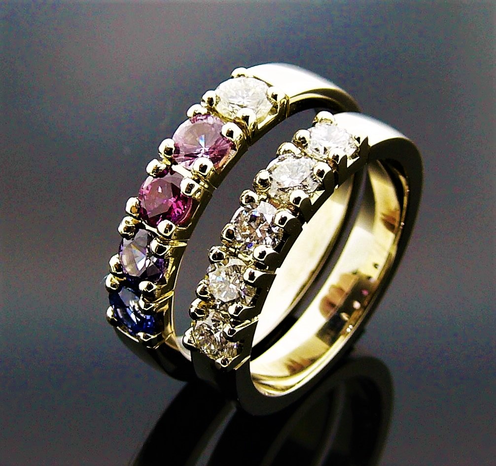 Rijringen met witte diamant en saffieren in verschillende kleuren -sieraden Utrecht edelsmederij goudsmid